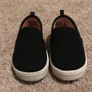 Toddler shoes size 4